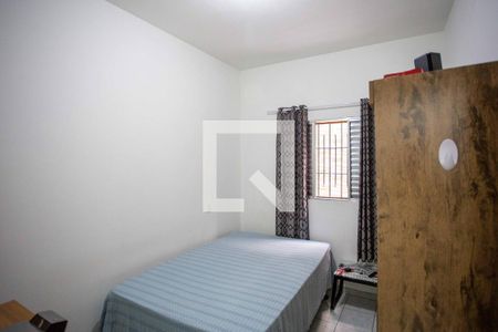 Quarto 1 Casa 1 de casa à venda com 7 quartos, 272m² em Casa Grande, Diadema