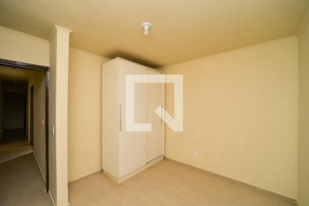 Quarto 1 de casa para alugar com 4 quartos, 189m² em Sarandi, Porto Alegre