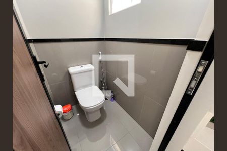 Lavabo de casa de condomínio à venda com 3 quartos, 210m² em Taquara, Rio de Janeiro