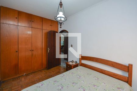 Quarto 1 de casa à venda com 3 quartos, 165m² em Conjunto Residencial Salvador Tolezani, São Paulo