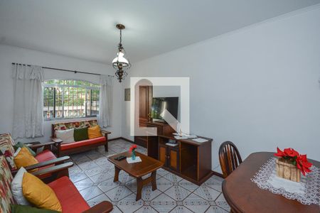 Sala de casa à venda com 3 quartos, 165m² em Conjunto Residencial Salvador Tolezani, São Paulo