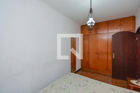 Quarto 1 de casa à venda com 3 quartos, 165m² em Conjunto Residencial Salvador Tolezani, São Paulo