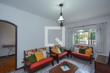 Sala de casa à venda com 3 quartos, 165m² em Conjunto Residencial Salvador Tolezani, São Paulo