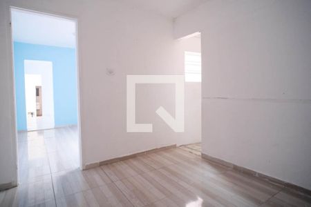 Quarto de casa para alugar com 2 quartos, 75m² em Vila Uniao (zona Leste), São Paulo