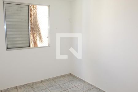 Quarto 1 de apartamento para alugar com 2 quartos, 52m² em Lajeado, Cotia