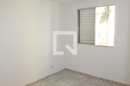 Quarto 1 de apartamento para alugar com 2 quartos, 52m² em Lajeado, Cotia