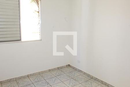 Quarto 2 de apartamento para alugar com 2 quartos, 52m² em Lajeado, Cotia