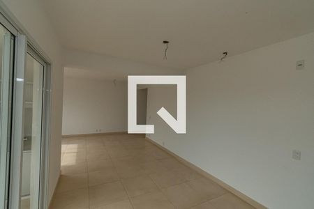 Apartamento para alugar com 3 quartos, 223m² em Vila Nova, Campinas