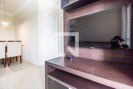 Sala de TV de apartamento para alugar com 2 quartos, 56m² em Jardim Maria Helena, Barueri