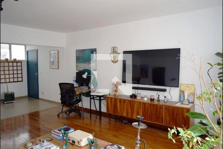 Sala de apartamento à venda com 3 quartos, 142m² em Jardim Paulista, São Paulo