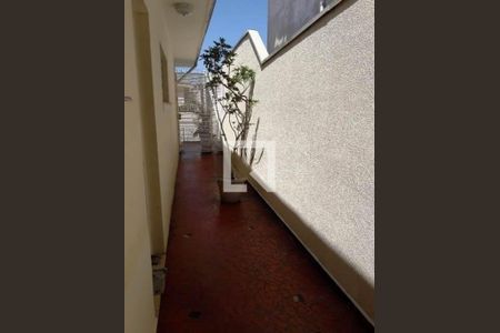 Casa à venda com 4 quartos, 175m² em Campo Belo, São Paulo