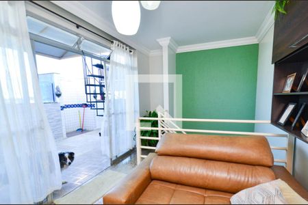 Sala/ cobertura de apartamento para alugar com 4 quartos, 212m² em Ana Lúcia, Belo Horizonte