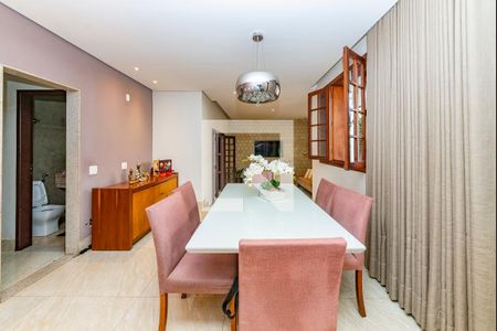 Sala 2 de casa para alugar com 4 quartos, 453m² em Castelo, Belo Horizonte