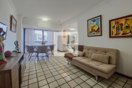 Sala de apartamento para alugar com 1 quarto, 60m² em Ondina, Salvador