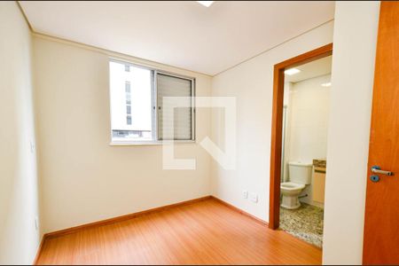 Quarto2/ suite de apartamento para alugar com 2 quartos, 51m² em Funcionários, Belo Horizonte