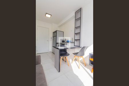 Sala, Cozinha e Área de Serviço de apartamento para alugar com 1 quarto, 27m² em Tatuapé, São Paulo