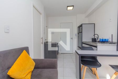 Sala, Cozinha e Área de Serviço de apartamento para alugar com 1 quarto, 27m² em Tatuapé, São Paulo