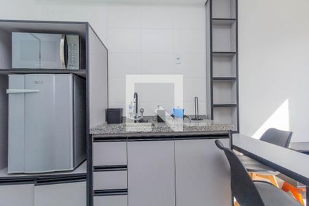 Sala, Cozinha e Área de Serviço de apartamento para alugar com 1 quarto, 27m² em Tatuapé, São Paulo