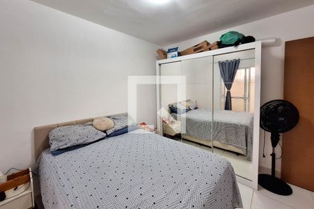 Quarto 2 de apartamento para alugar com 2 quartos, 45m² em Barro Vermelho, São Gonçalo