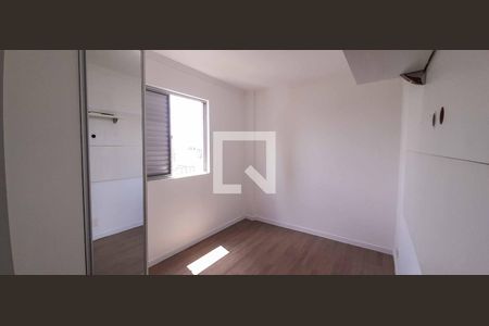 Quarto 1 de apartamento para alugar com 2 quartos, 62m² em Vila Osasco, Osasco