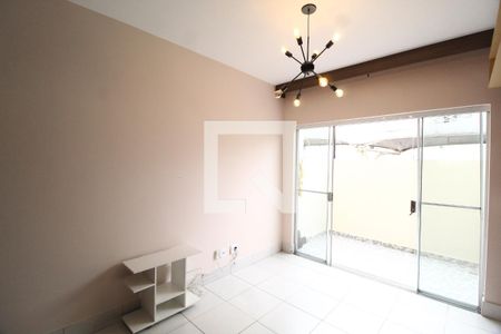 Sala de apartamento para alugar com 3 quartos, 70m² em Tubalina, Uberlândia