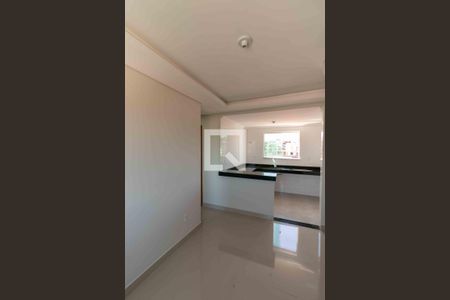 Sala 1 de apartamento para alugar com 2 quartos, 134m² em Piratininga, Belo Horizonte