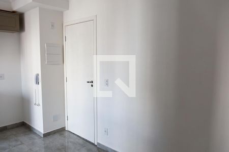 Sala de apartamento à venda com 1 quarto, 30m² em Km 18, Osasco