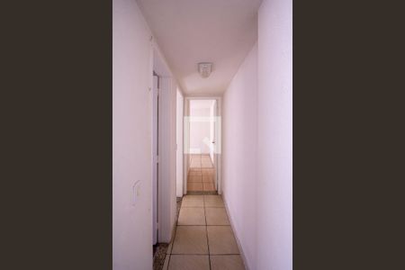 Corredor de apartamento para alugar com 2 quartos, 48m² em Largo do Barradas, Niterói