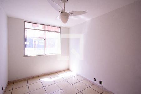 Sala de apartamento para alugar com 2 quartos, 48m² em Largo do Barradas, Niterói