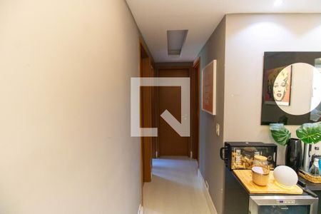 Corredor  de apartamento à venda com 3 quartos, 105m² em Badu, Niterói