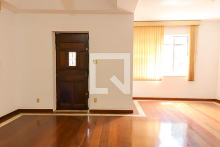 Sala - 1º Pavimento de casa à venda com 3 quartos, 405m² em Del Castilho, Rio de Janeiro