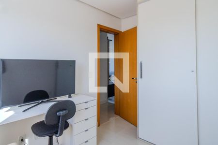 Quarto 1 de apartamento à venda com 2 quartos, 68m² em Santana, Porto Alegre