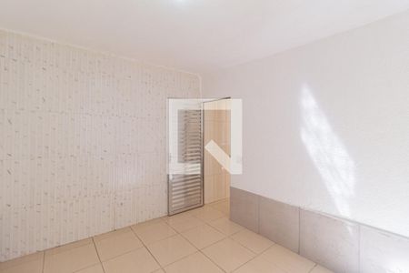 Sala/Quarto de casa para alugar com 1 quarto, 30m² em Vila Jussara, Carapicuíba