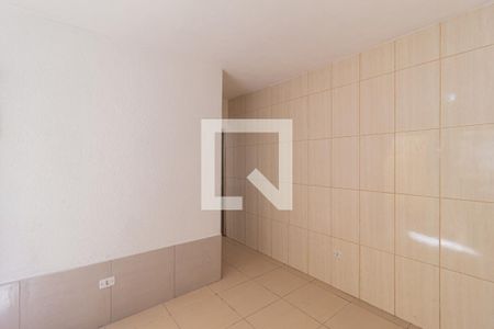 Cozinha e área de serviço de casa para alugar com 1 quarto, 30m² em Vila Jussara, Carapicuíba