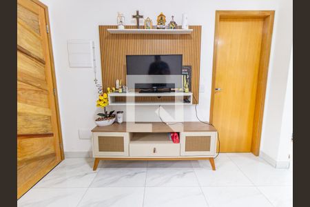 Sala/Cozinha de casa para alugar com 2 quartos, 49m² em Vila Invernada, São Paulo