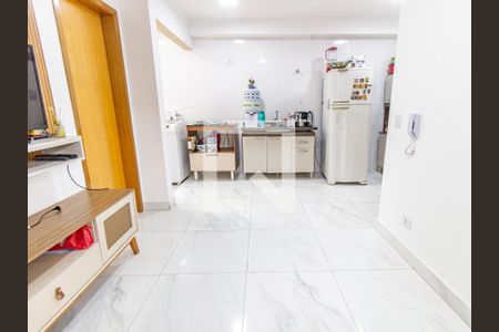 Sala/Cozinha de casa para alugar com 2 quartos, 49m² em Vila Invernada, São Paulo