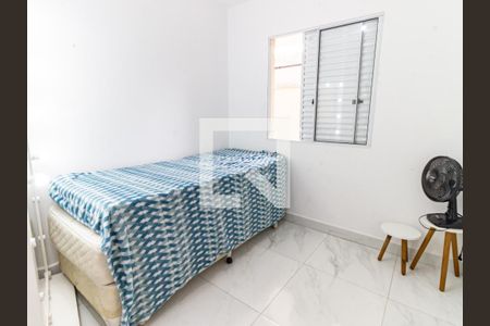 Quarto 1 de casa para alugar com 2 quartos, 49m² em Vila Invernada, São Paulo