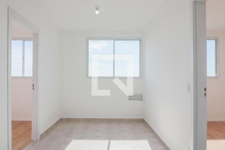 Sala de apartamento para alugar com 2 quartos, 34m² em Vila Gomes, São Paulo