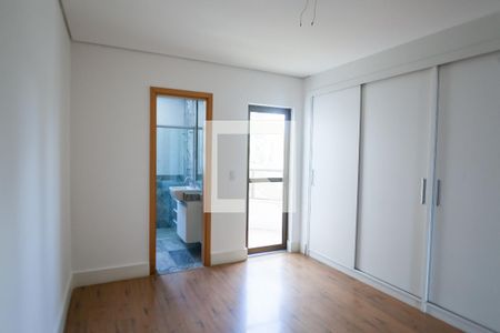 Suíte 1 de apartamento para alugar com 4 quartos, 279m² em Vila da Serra, Nova Lima