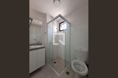 Banheiro de kitnet/studio para alugar com 1 quarto, 25m² em Vila Dom Pedro Ii, São Paulo