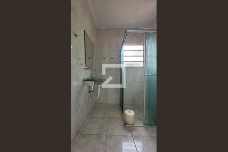 Banheiro de casa para alugar com 3 quartos, 100m² em Jardim Utinga, Santo André