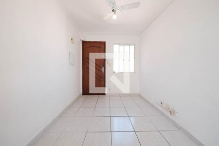 Sala de apartamento para alugar com 2 quartos, 42m² em Parque Artur Alvim, São Paulo