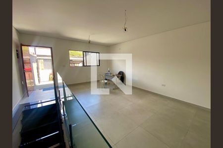 Sala de casa à venda com 3 quartos, 260m² em Jardim Santa Clara, Guarulhos