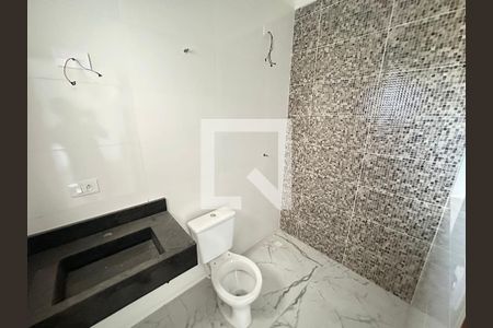 Banheiro da suíte 1 de casa à venda com 3 quartos, 260m² em Jardim Santa Clara, Guarulhos