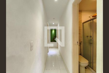 Corredor de apartamento à venda com 3 quartos, 83m² em Rio Comprido, Rio de Janeiro