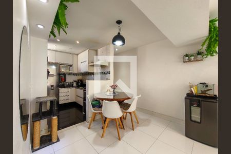 Sala de apartamento à venda com 3 quartos, 83m² em Rio Comprido, Rio de Janeiro