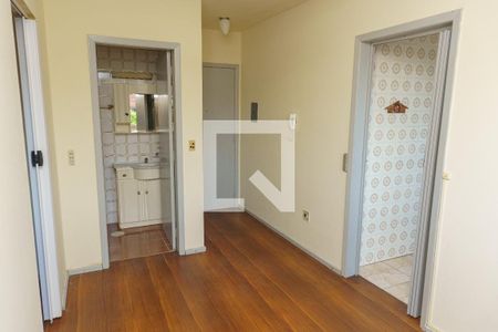 Sala de apartamento à venda com 1 quarto, 33m² em Vila Jardim, Porto Alegre