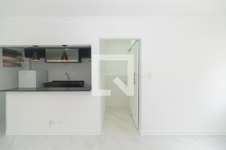 Sala/Cozinha de kitnet/studio para alugar com 1 quarto, 30m² em Aclimação, São Paulo