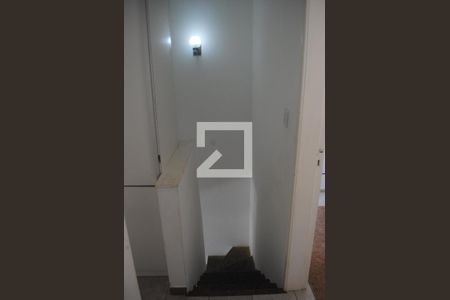 Escada de apartamento para alugar com 2 quartos, 78m² em Stella Maris, Salvador