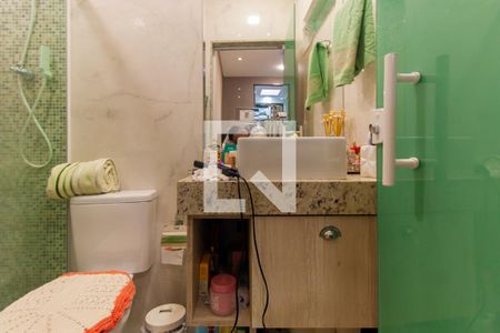 Banheiro da Suíte de casa à venda com 6 quartos, 350m² em Vila Bancaria, São Paulo